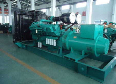 巴中800kw康明斯柴油发电机组